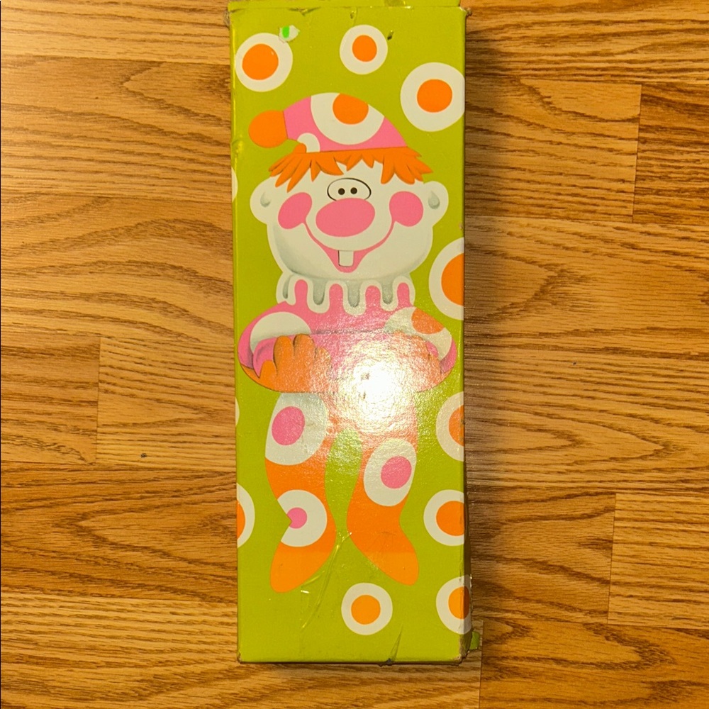 Clancy the Clown soap holder with soap. Vintage 1971 ( one piece missing)